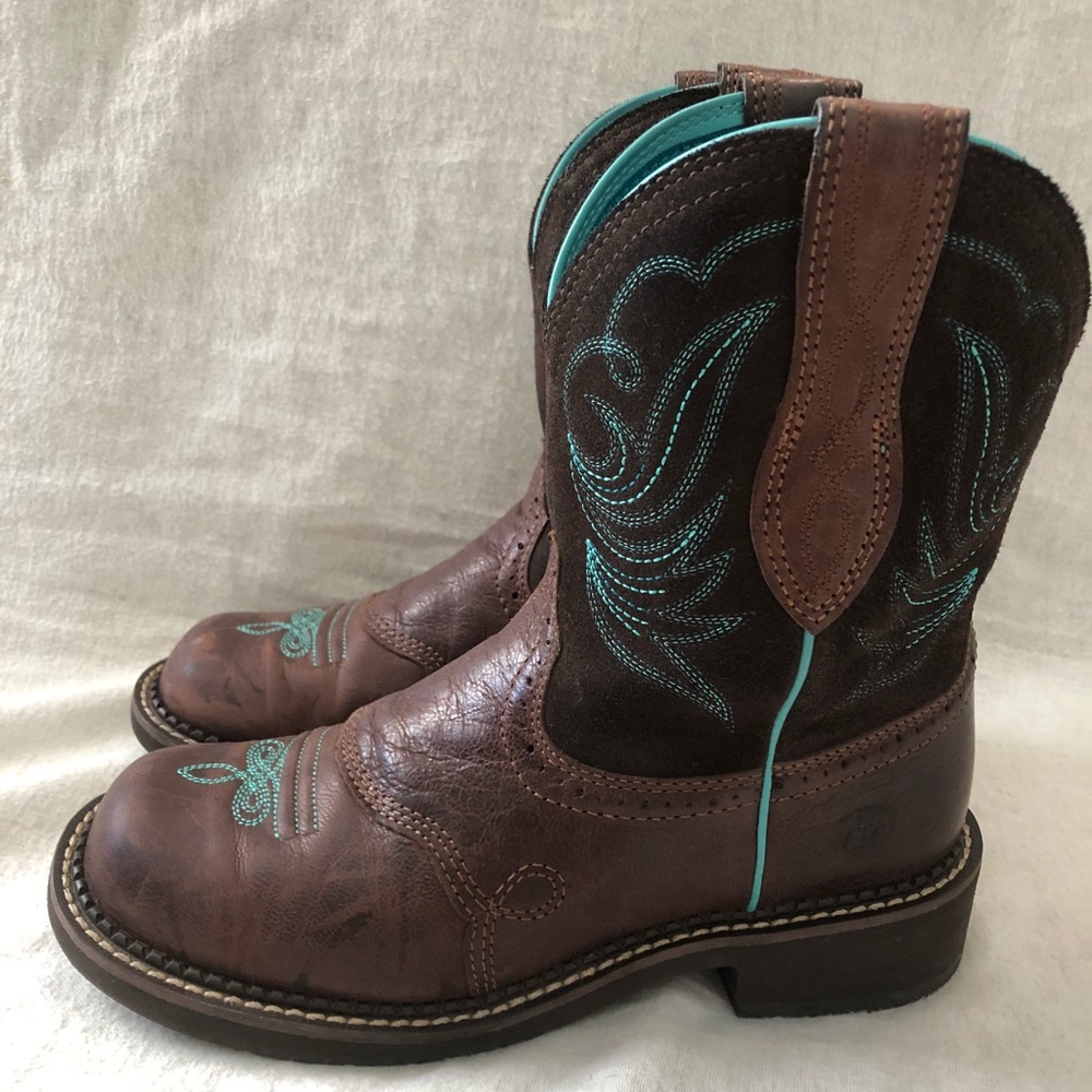 7.5B Ariat fatbaby women's boot